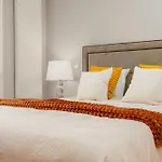 Appartement Luxurious 4br In Lisbon, Sleeps 10