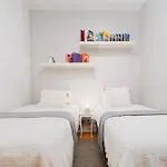 Luxurious 4br In Lisbon, Sleeps 10 *