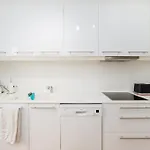 Appartement Luxurious 4br In Lisbon, Sleeps 10 *