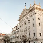 Appartement Luxurious 4br In Lisbon, Sleeps 10 *