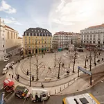 Luxurious 4br In Lisbon, Sleeps 10 Appartement