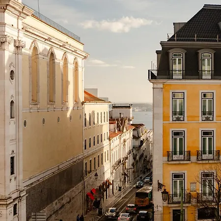 Luxurious 4br Apt, Sleeps 10 Apartman Lisboa