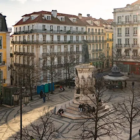 Luxurious 4br In Lisbon, Sleeps 10 Lisbon