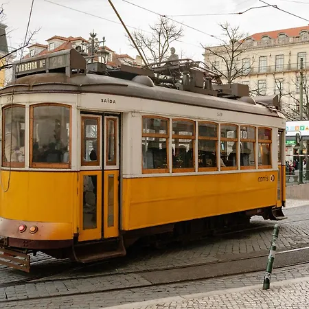 Luxurious 4br In Lisbon, Sleeps 10 Lisbon