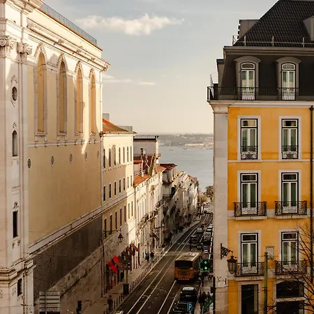 Apartamento Luxurious 4br In Lisbon, Sleeps 10 Lisboa