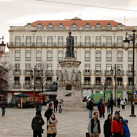 Luxurious 4br In Lisbon, Sleeps 10 Apartman Lisboa